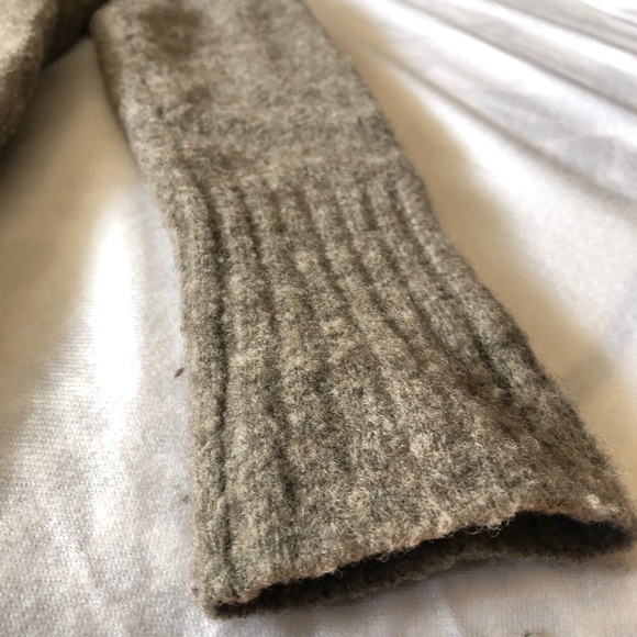 Aritzia Group by Babaton Plutarch Sweater - Picture 5 of 5